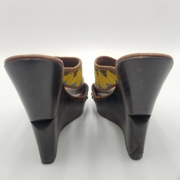 Diane von Furstenberg Wedge Heel Sandals Leather Straps Chevron Print Women's 7 - Picture 3 of 7